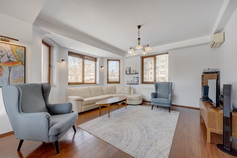 Drumul Taberei- Prelungirea Ghencea- str. Funigeilor - comision 0 %